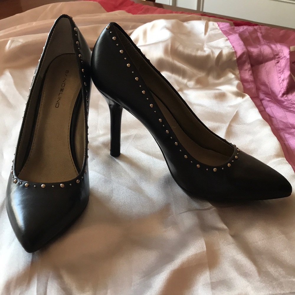 Bandolino high heeled shoe